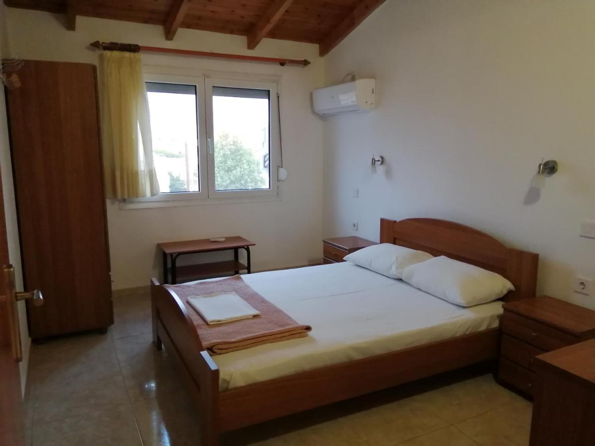 Irini Apartments Keramoti  Bagian luar foto
