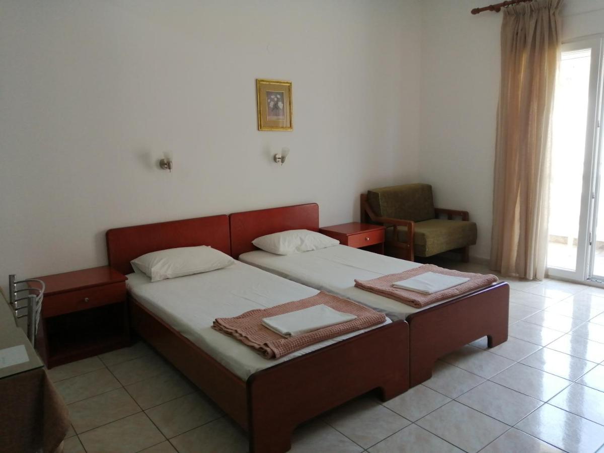 Irini Apartments Keramoti  Bagian luar foto