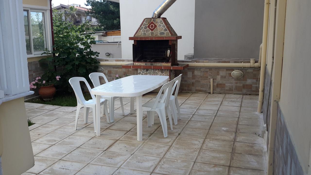 Irini Apartments Keramoti  Bagian luar foto