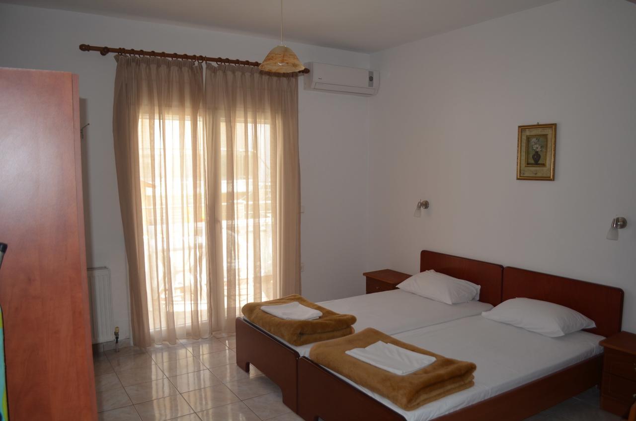 Irini Apartments Keramoti  Bagian luar foto